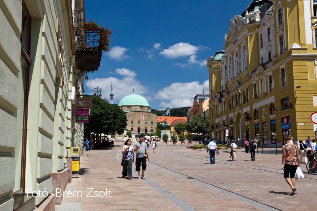 35 Vendégház Pécs Camera foto